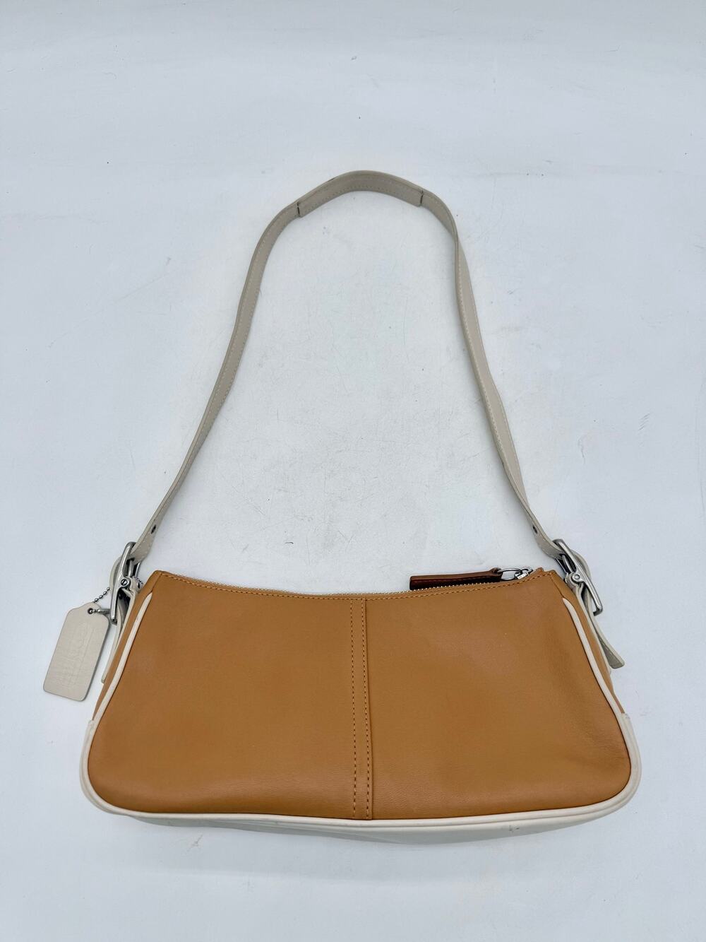 Coach Vintage Y2K Hamptons Two Tone Demi Hobo Bag Camel Beige White SoHo
